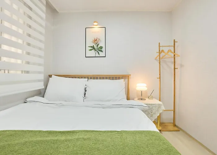 New Sinchon 5min, 3room, Near Hongdae,ddp, Seongsu 20min, Free Wifi,ott Hotel Séoul
